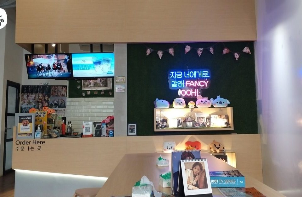 Waralaba-Minuman-Kekinian-cafe-kpop-di-bekasi-Kopi-CHuseyo